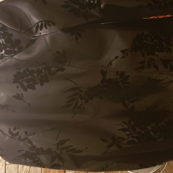 Faux leather motorcycle jacket - Picture 3 of 16